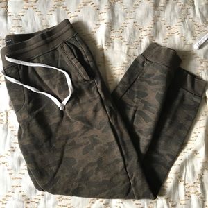 FOREVER 21 sweatpants